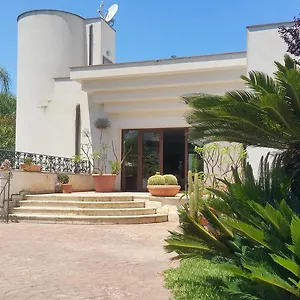  Bed and breakfast Flora
