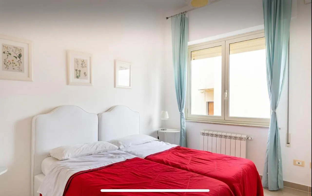 Villa Azzurra Mondello 0*,  Olaszország